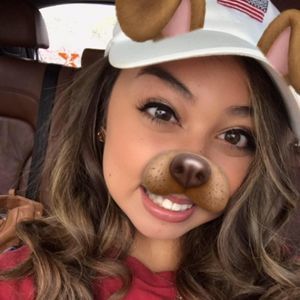 Meet your Posher, Kaela